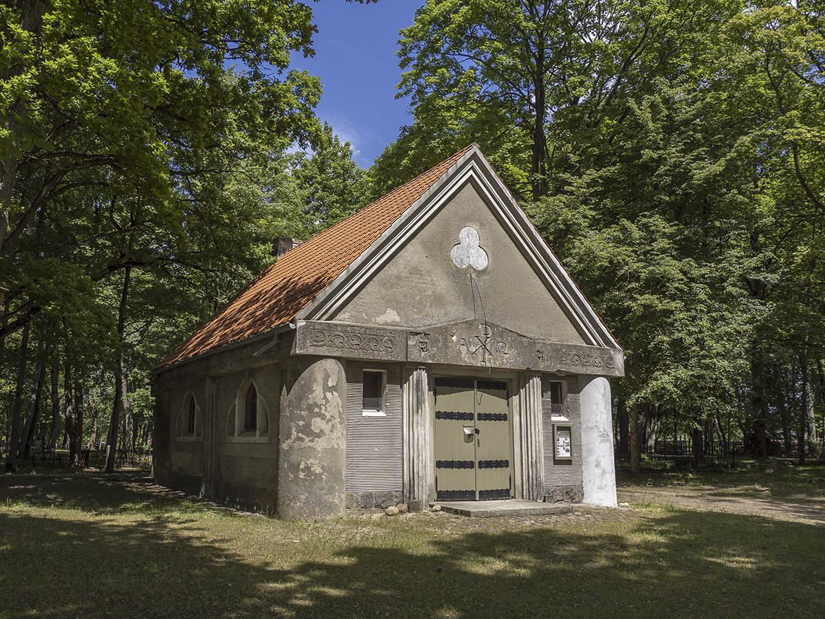 Senųjų evangelikų liuteronų kapinių koplyčia Šilutėje