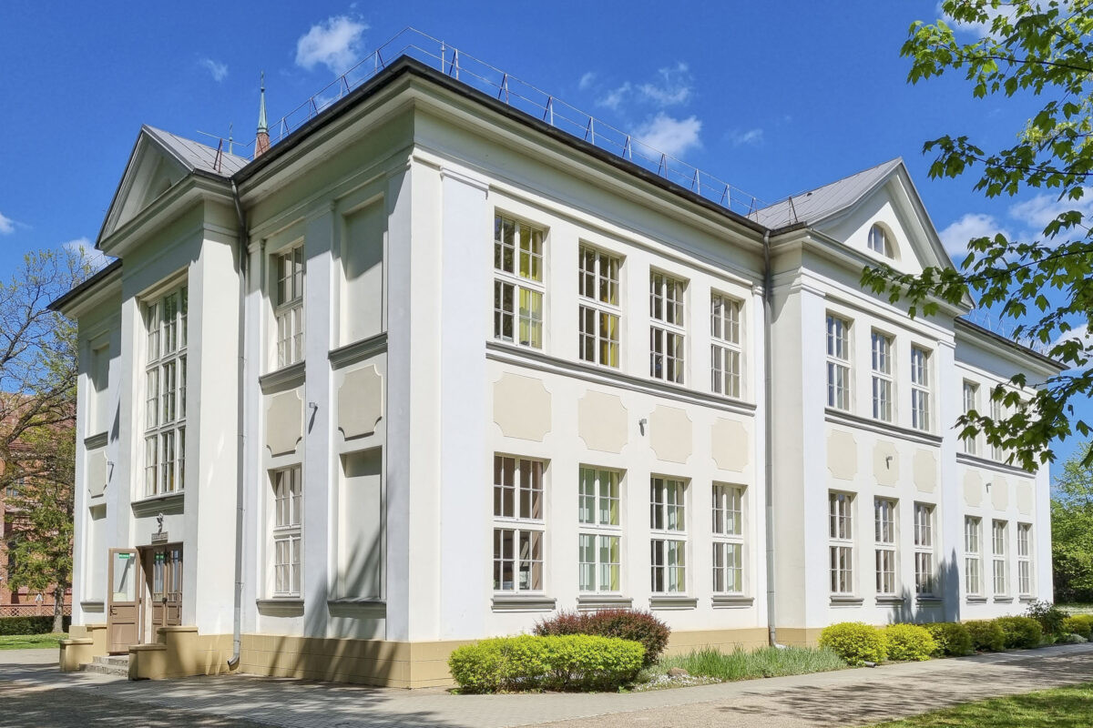 Muziejaus ekspozicijos pastatas Švėkšnoje