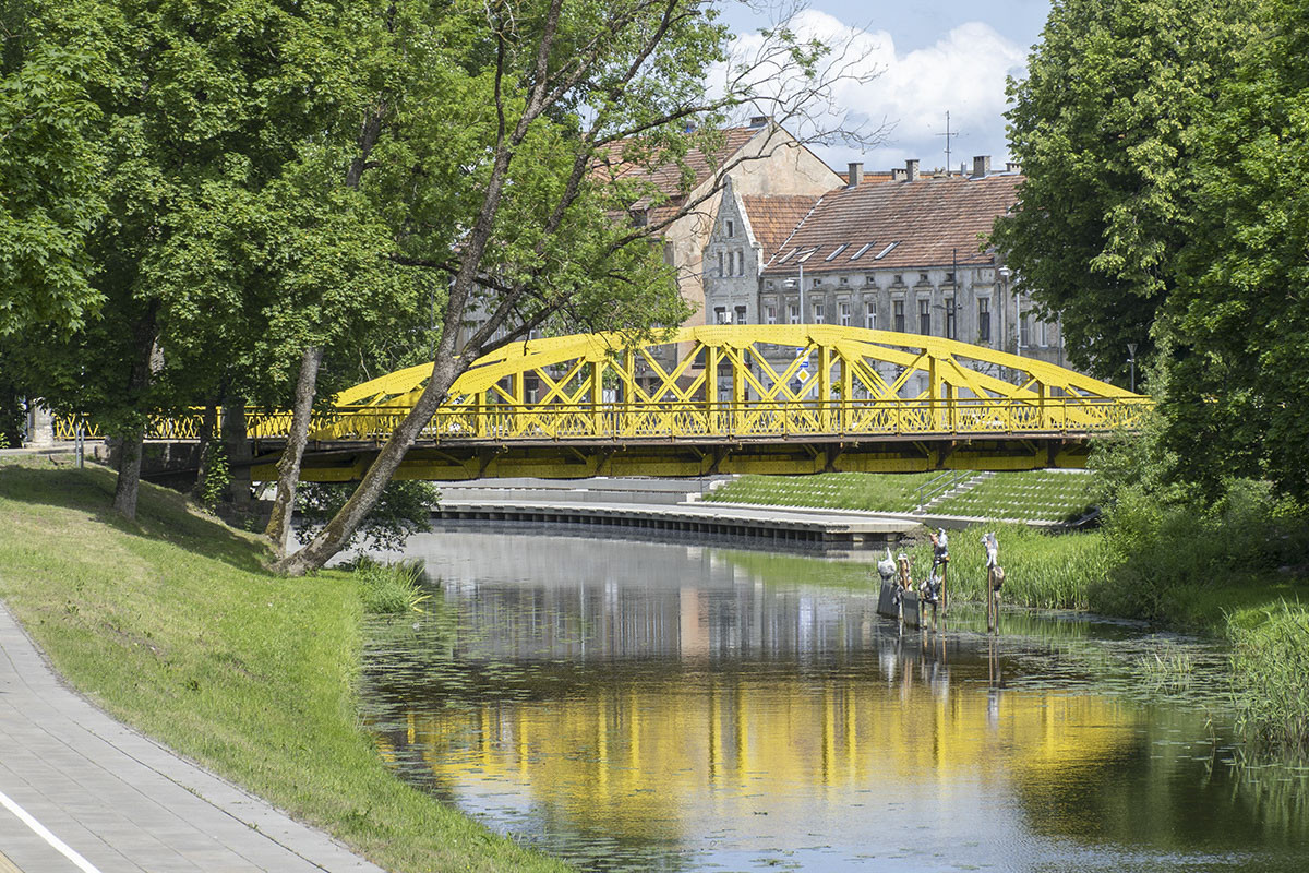 Metalinis arkinis tiltas per Šyšos upę Šilutėje