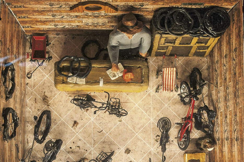 Šilutės sekretai – miniatiūrinis dviračių taisyklos kambarys po stiklu