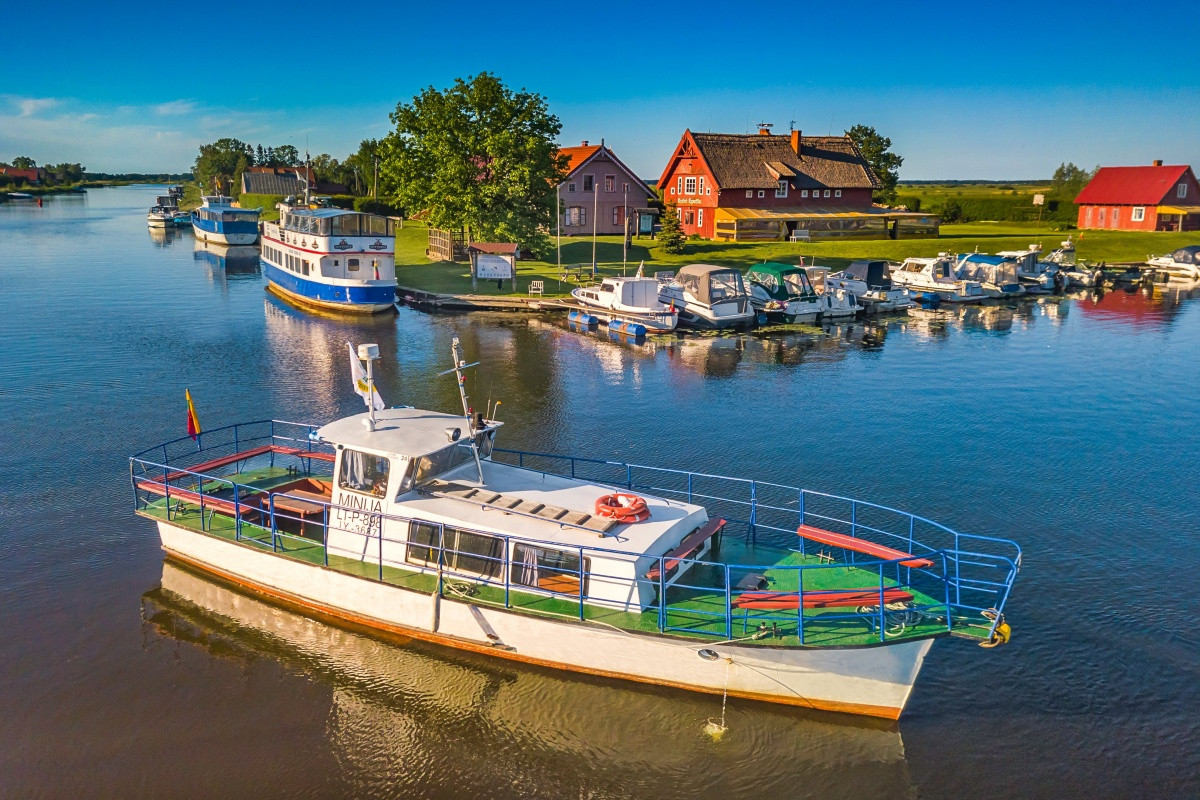 Laivas „Minija“ Minijos kaime