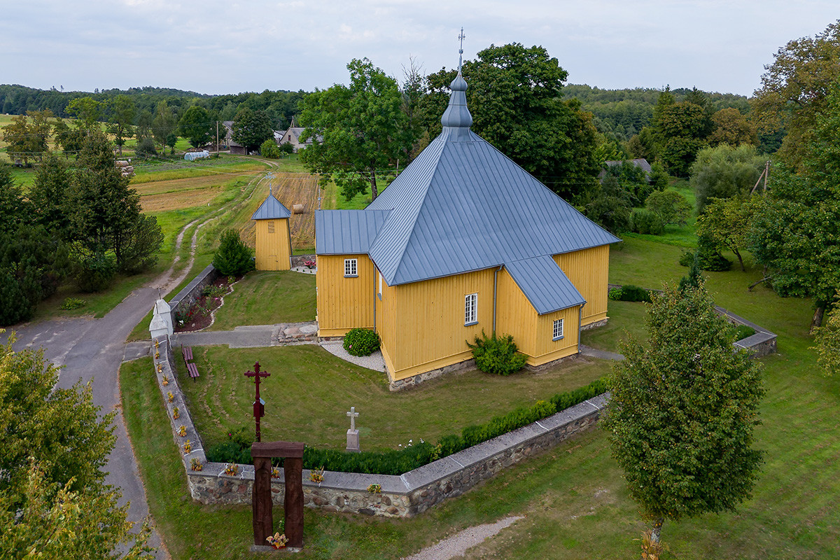 Šv. Vincento Ferero bažnyčia Degučiuose